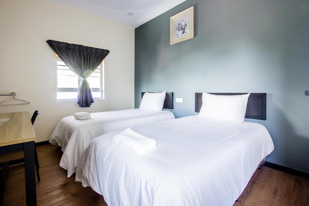 Explore 5Br Gardenhouse Retreats Butterworth Εξωτερικό φωτογραφία