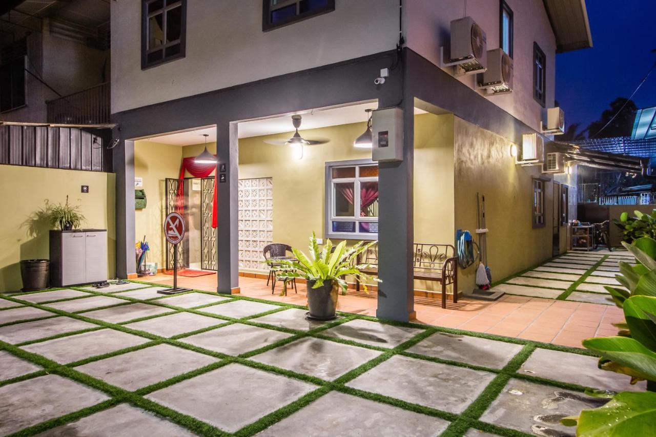 Explore 5Br Gardenhouse Retreats Butterworth Εξωτερικό φωτογραφία